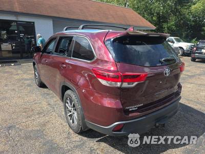 2018 Toyota Highlander XLE - zdjęcie 2 z 38 - miniatura