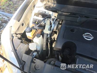2014 Nissan Pathfinder SL - zdjęcie 23 z 25 - miniatura