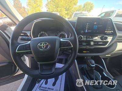 2026 Toyota Highlander XLE - zdjęcie 10 z 24 - miniatura
