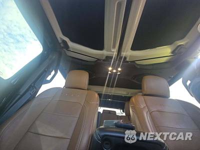 2023 Jeep Wrangler 4xe 4 Door Sahara - zdjęcie 11 z 23 - miniatura