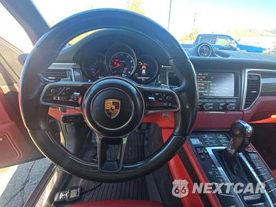 2016 Porsche Macan Turbo - zdjęcie 10 z 27 - miniatura