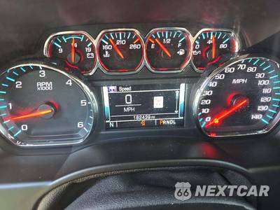 2018 Chevrolet Suburban 1500 LT 1LT - zdjęcie 9 z 31 - miniatura