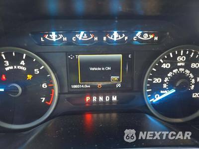 2017 Ford F-150 XLT Crew Cab Medium Bed - zdjęcie 9 z 30 - miniatura