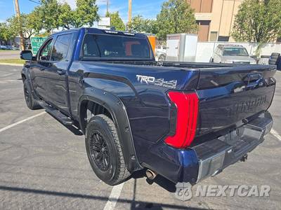 2023 Toyota Tundra SR5 Crew Cab Medium Bed - zdjęcie 2 z 41 - miniatura