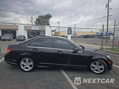 2010 Mercedes-Benz C 300 4MATIC - zdjęcie 4 z 25 - miniatura