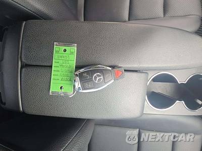2010 Mercedes-Benz C 300 4MATIC - zdjęcie 8 z 25 - miniatura