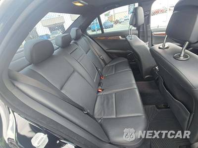 2010 Mercedes-Benz C 300 4MATIC - zdjęcie 16 z 25 - miniatura