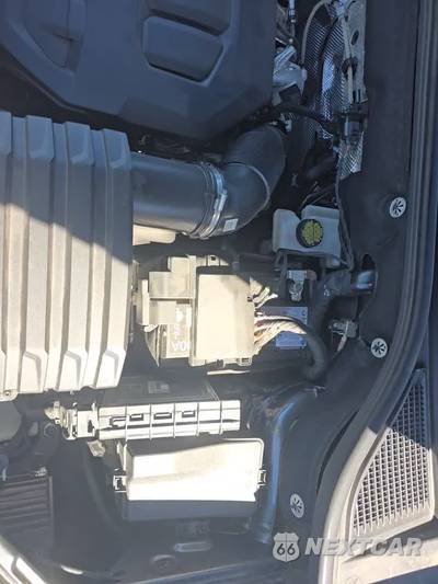 2025 Volkswagen Atlas 2.0T SEL Premium R-Line - zdjęcie 22 z 24 - miniatura