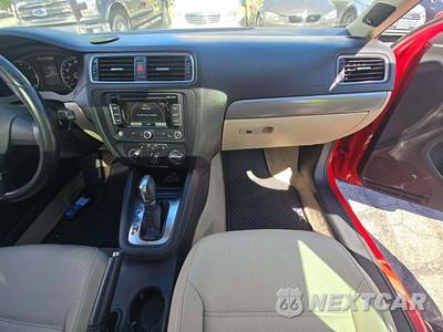 2013 Volkswagen Jetta TDI Sedan w/Premium & Navigation - zdjęcie 19 z 31 - miniatura