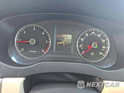 2013 Volkswagen Jetta TDI Sedan w/Premium & Navigation - zdjęcie 9 z 31 - miniatura