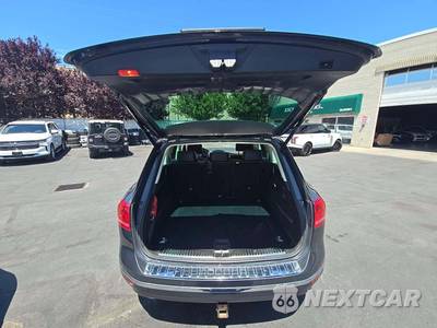 2016 Volkswagen Touareg V6 Lux - zdjęcie 14 z 26 - miniatura