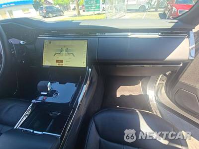 2025 Land Rover Range Rover Sport SE - zdjęcie 19 z 23 - miniatura