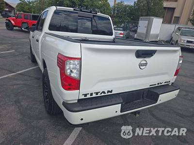 2023 Nissan TITAN SV Crew Cab Short Bed - zdjęcie 2 z 27 - miniatura