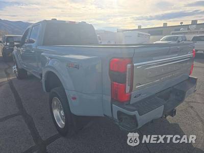 2026 Ford Super Duty F-450 Platinum Crew Cab Long Bed DRW - zdjęcie 2 z 24 - miniatura