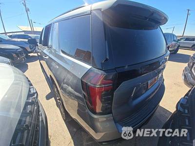 2025 Chevrolet Tahoe Z71 2Z7 - zdjęcie 2 z 23 - miniatura