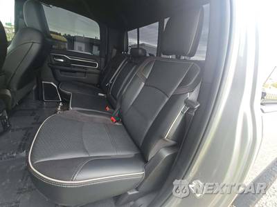 2024 Ram 3500 Laramie Crew Cab Long Bed - zdjęcie 13 z 23 - miniatura