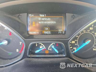 2018 Ford Escape SEL - zdjęcie 6 z 25 - miniatura