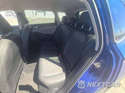 2022 Volkswagen Taos SE - zdjęcie 10 z 23 - miniatura