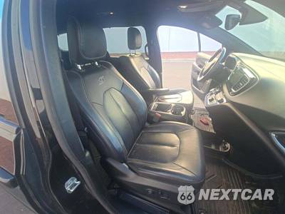 2018 Chrysler Pacifica Touring L Plus 121.6" WB - zdjęcie 16 z 28 - miniatura