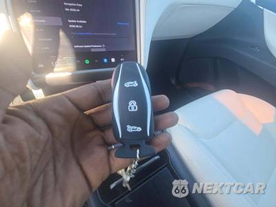2020 Tesla Model X Long Range Plus - zdjęcie 5 z 29 - miniatura