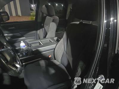2022 Toyota Tundra SR5 Extended Cab Medium Bed - zdjęcie 6 z 31 - miniatura