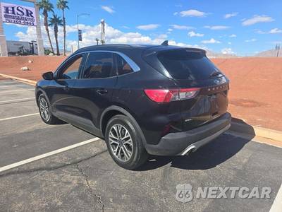 2020 Ford Escape SEL - zdjęcie 2 z 28 - miniatura