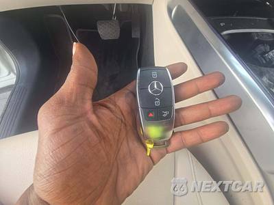 2021 Mercedes-Benz GLB 250 - zdjęcie 5 z 27 - miniatura