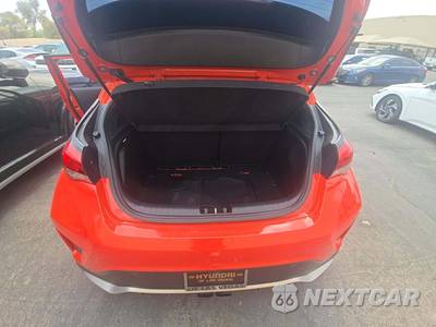 2019 Hyundai Veloster Turbo - zdjęcie 14 z 31 - miniatura