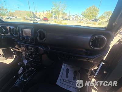 2020 Jeep Wrangler Unlimited Sport - zdjęcie 16 z 22 - miniatura