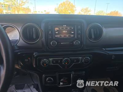 2020 Jeep Wrangler Unlimited Sport - zdjęcie 7 z 22 - miniatura