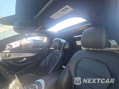 2018 Mercedes-Benz C 300 4MATIC Sedan - zdjęcie 8 z 26 - miniatura