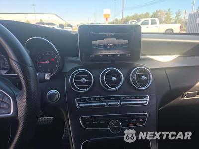 2018 Mercedes-Benz C 300 4MATIC Sedan - zdjęcie 7 z 26 - miniatura