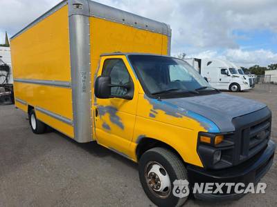 2014 Ford Super Duty E-350 Cutaway DRW - zdjęcie 4 z 22 - miniatura