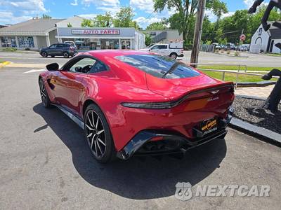 2020 Aston Martin Vantage - zdjęcie 2 z 19 - miniatura