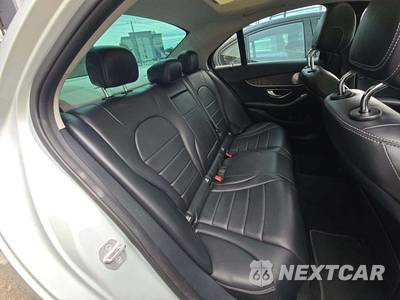 2016 Mercedes-Benz C 300 4MATIC - zdjęcie 16 z 29 - miniatura