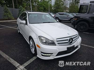 2013 Mercedes-Benz C 300 4MATIC Sedan - zdjęcie 4 z 27 - miniatura