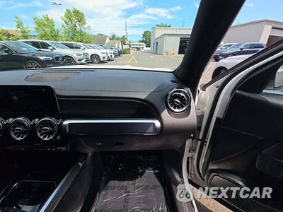 2021 Mercedes-Benz GLB 250 4MATIC - zdjęcie 19 z 22 - miniatura
