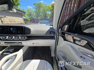 2023 Mercedes-Benz Maybach GLS 600 4MATIC - zdjęcie 19 z 26 - miniatura