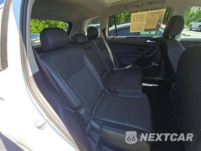 2019 Volkswagen Tiguan SE - zdjęcie 16 z 25 - miniatura