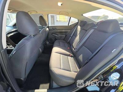 2023 Nissan Altima SV - zdjęcie 10 z 21 - miniatura