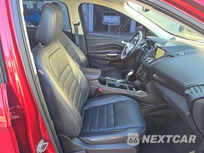 2019 Ford Escape Titanium - zdjęcie 18 z 26 - miniatura