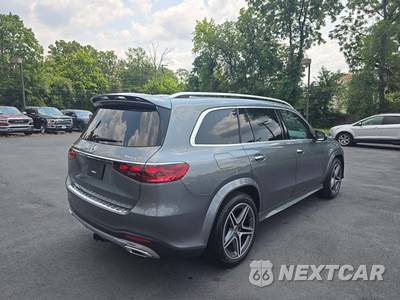2025 Mercedes-Benz GLS 450 4MATIC - zdjęcie 3 z 26 - miniatura