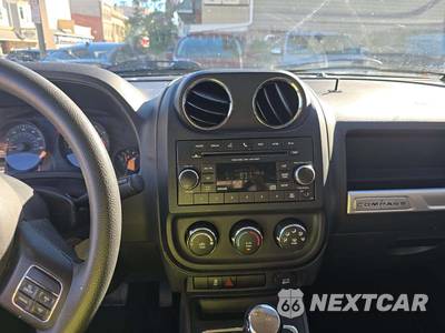 2016 Jeep Compass Sport - zdjęcie 10 z 22 - miniatura