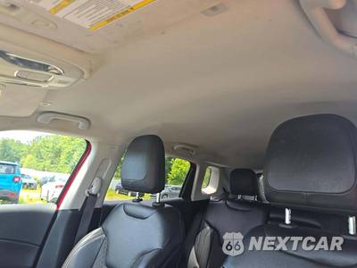 2019 Jeep Compass Latitude - zdjęcie 8 z 24 - miniatura