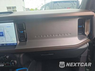 2023 Ford Bronco Outer Banks Advanced - zdjęcie 19 z 23 - miniatura