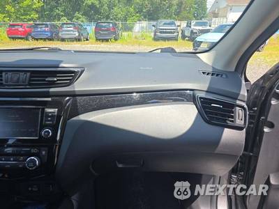 2020 Nissan Rogue Sport SV - zdjęcie 16 z 21 - miniatura