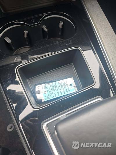 2024 Audi A4 Sedan S line Premium Plus 45 TFSI - zdjęcie 8 z 25 - miniatura