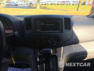 2020 Nissan NV200 Compact Cargo S 115.2" WB - zdjęcie 10 z 29 - miniatura