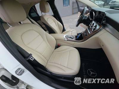 2021 Mercedes-Benz C 300 4MATIC Sedan - zdjęcie 18 z 24 - miniatura