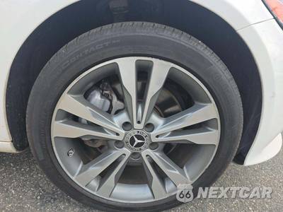 2021 Mercedes-Benz C 300 4MATIC Sedan - zdjęcie 23 z 24 - miniatura